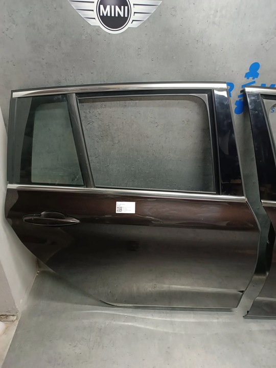 фото №1, Двері праві зад bmw 2 f46
