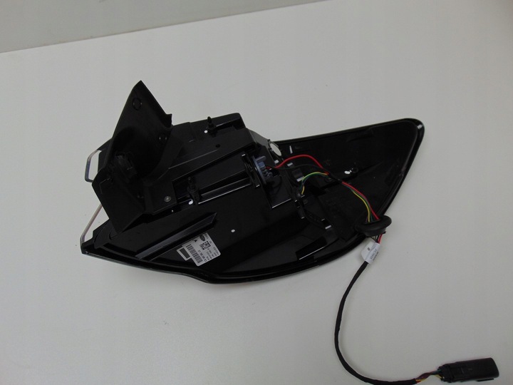 фото №14, Лампа левая зад ford kuga mk3 lv4b-13405-bf европа