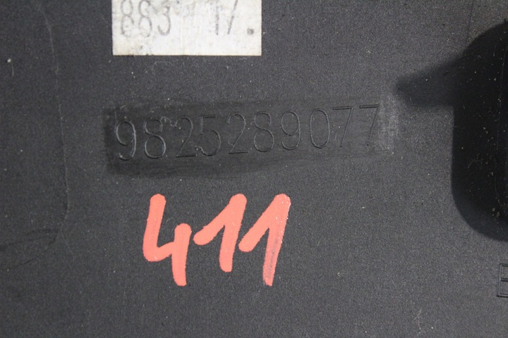 фото №11, Планка na крило праві зад peugeot 3008 ii 9825289077