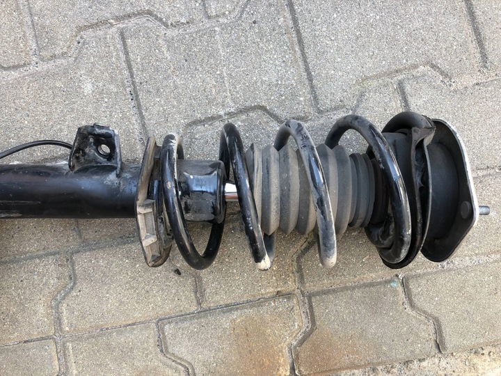 фото №8, Амортизатор поворотный кулак правая mini cooper countryman r60 2.0 d