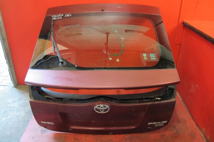 фото №1, Toyota prius 2 ii w20 стекло крышка багажника 3q3 накладка планка крышки ручка