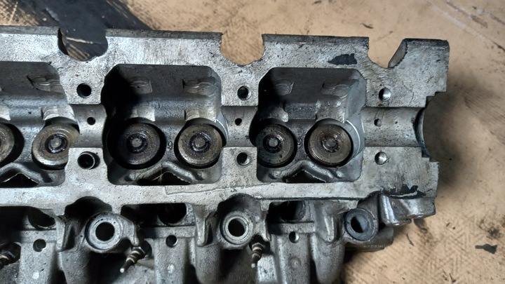 фото №11, Головка двигателя renault laguna 2.0 16v