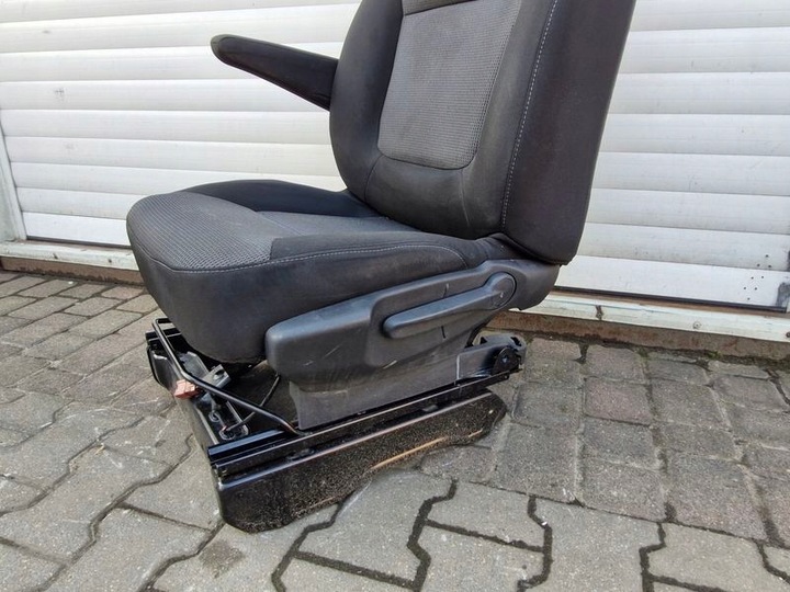 фото №8, Renault trafic iii 3 talento ii сидіння водія лівий перед переднє