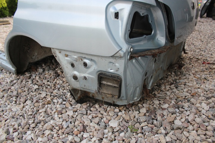 фото №7, Subaru impreza 03-07 повний зад кришка чверть kielichy pas задній ванна sedan