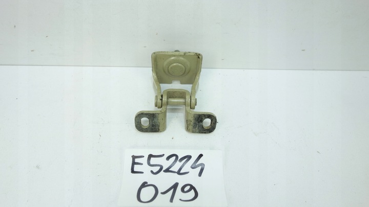 фото №1, Петля крышки задней багажника volkswagen golf vii 12-20 5g6827301