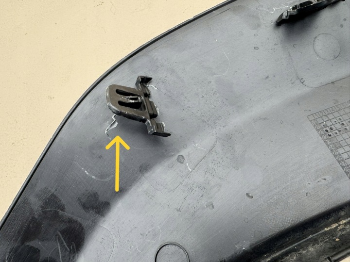 фото №16, Toyota yaris cross 20r- молдинг крыльев левое зад левая задняя 75606-k2010
