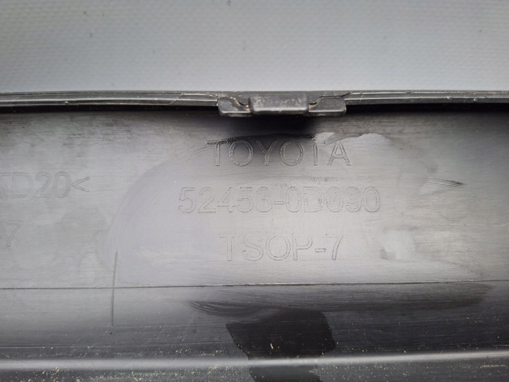фото №10, Накладка спойлер дифузор бампера зад toyota yaris iii 3 рестайлінг 52453-0d090