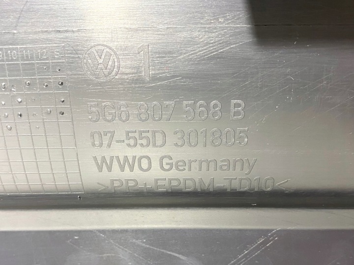фото №11, Диффузор бампера зад vw golf vii hb 5g6807568b