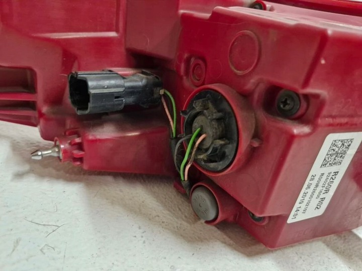 фото №7, Kia sportage 4 iv рестайлинг лампа правые зад led правая задняя w крыло 92402f1600