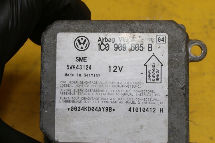 фото №5, Модуль подушек vw passat b5 fl 1.9 tdi 1c0909605b