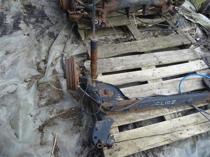 фото №4, Renault clio iii балка вісь підвішування зад задня