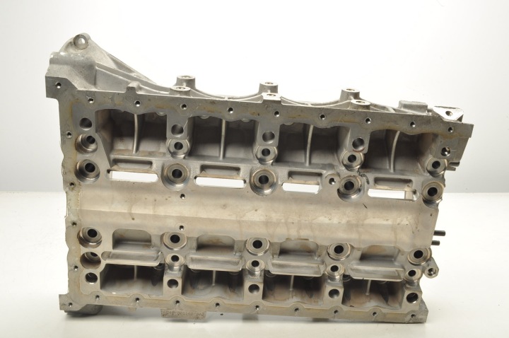 фото №7, Porsche cayenne 4.5 основание вала коленчатого 9481011136r