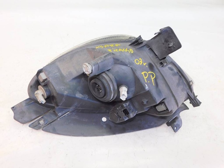 фото №8, Citroen xsara picasso 2.0hdi 03r лампа праві перед