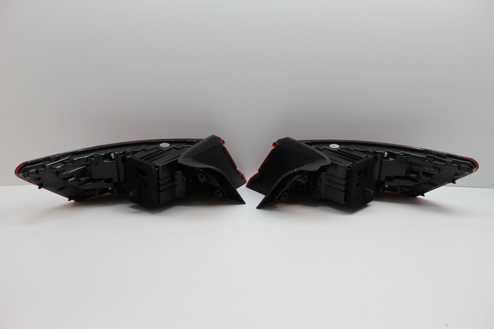 фото №11, Vw arteon 3g8 - лампа права ліва зад led 2018+