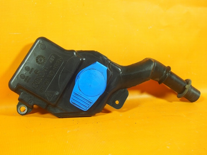 фото №11, Audi a5 8t бак омывателя насадки 8t0955453c