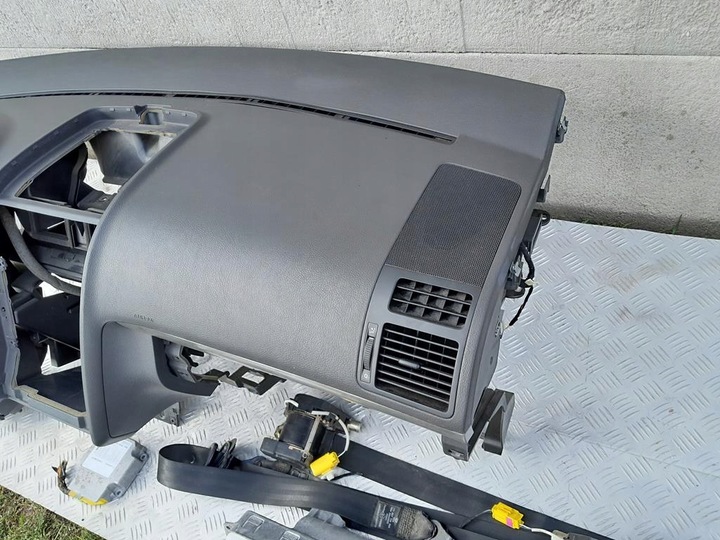 фото №12, Volkswagen 1t vw touran i 03- консоль панель капот подушки ремни подушка безопасности оригинальный номер