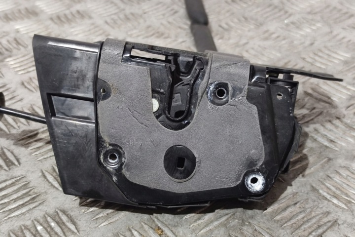 фото №12, Замок левых передних дверь land rover discovery sport l550 fk72203429fd