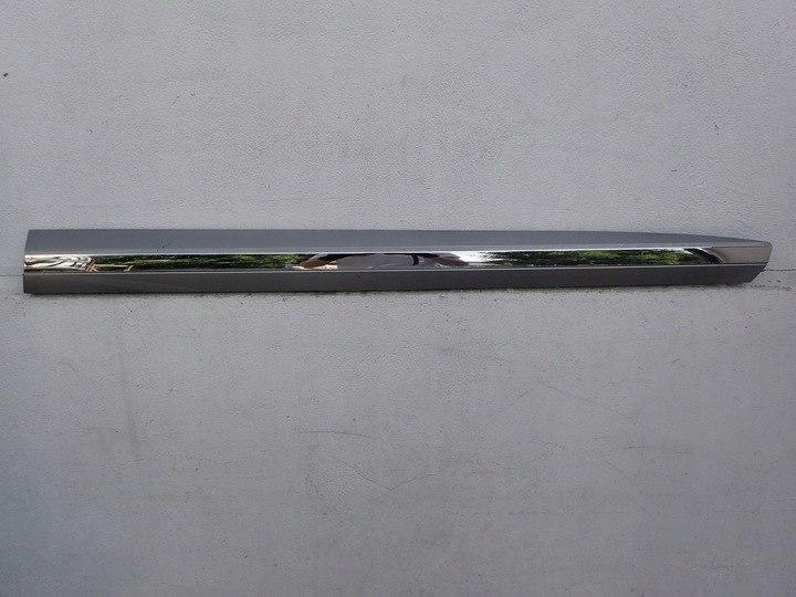 фото №1, Планка двері праві перед vw arteon 3g8 3g8853970b