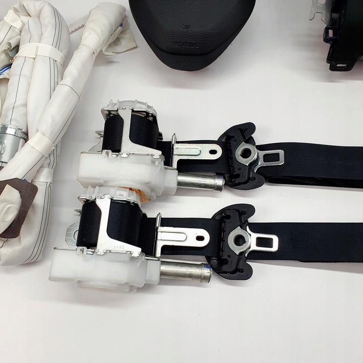 фото №11, Rav4 2018 -2020 панель консоль подушки ремені подушка безпеки