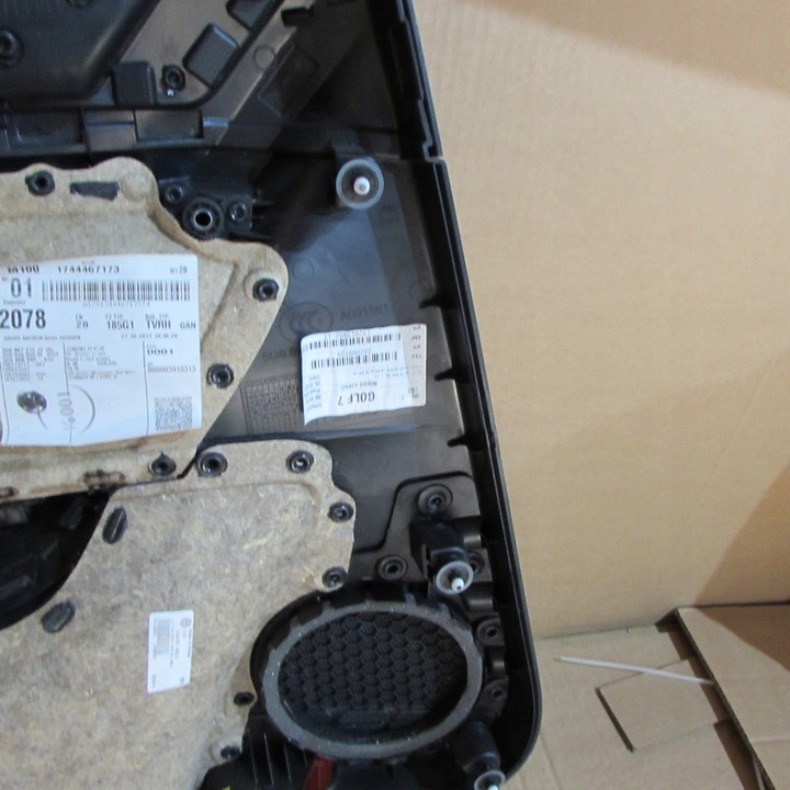 фото №12, Vw golf vii 7 оббивка боковина двері праві зад