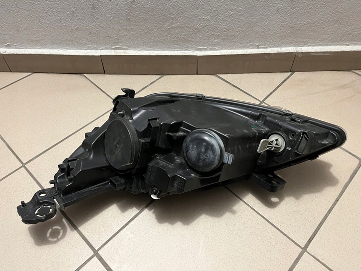 фото №15, Peugeot 308 p-308 ii 2 t9 13- лампа передняя перед правая