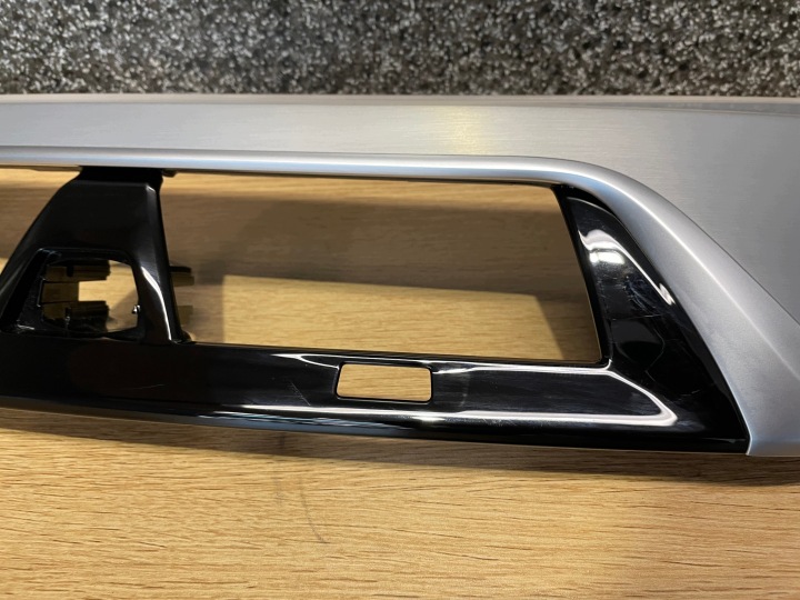 фото №6, Молдинг консоли bmw 5 g30 9378023