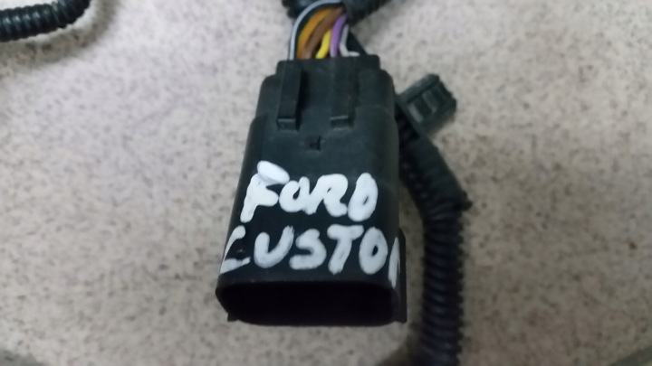 фото №14, Ford custom mk2 instalacja бампера передньої na 6 pdc i протитуманка оригінал