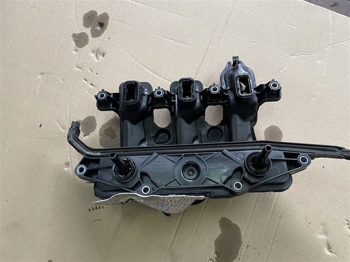 фото №5, Коллектор всасывающий вентиляция картера renault trafic iii 3 1.6 dci 14-19r 2016r