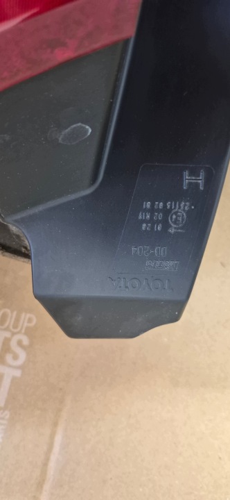 фото №11, Toyota yaris iii 3 рестайлинг фара led правая зад задняя 52155-0d220 2017-2020