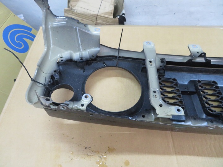 фото №14, Решётка решётка радиатора suzuki jimny 18- 72111-78r0