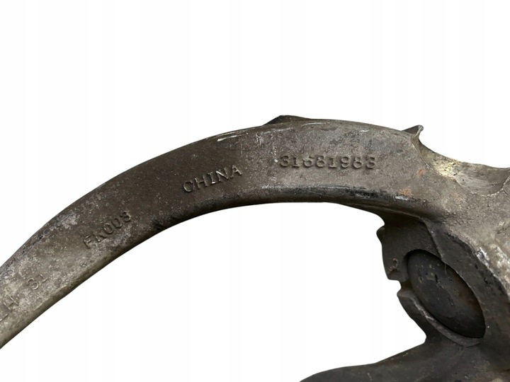 фото №8, Volvo xc90 2019 амортизатор osi передній ze пружина