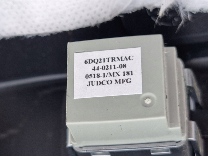 фото №9, Chrysler pacifica 3.6 гибрид защита стойка левая кнопка открывания 18r