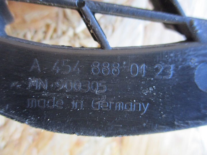 фото №5, Решітка середня бампера smart forfour w454