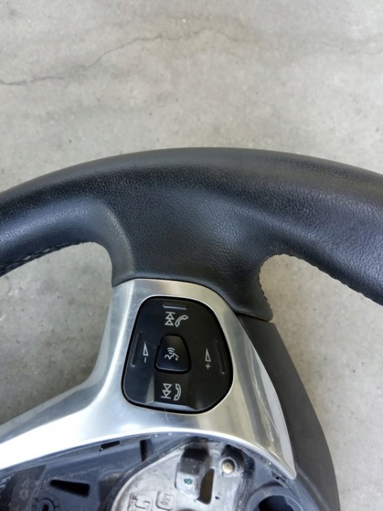 фото №6, Ford b-max 2012-17r. - руль кожа