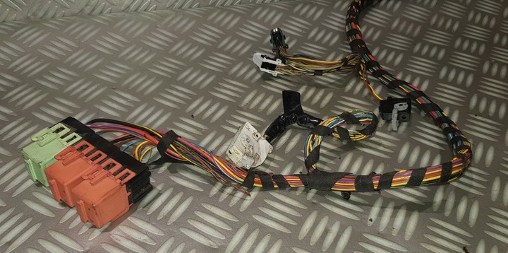 фото №5, Bmw 5 e61 рестайлінг джгут модулів багажника штекери колодки рівень pdc реле