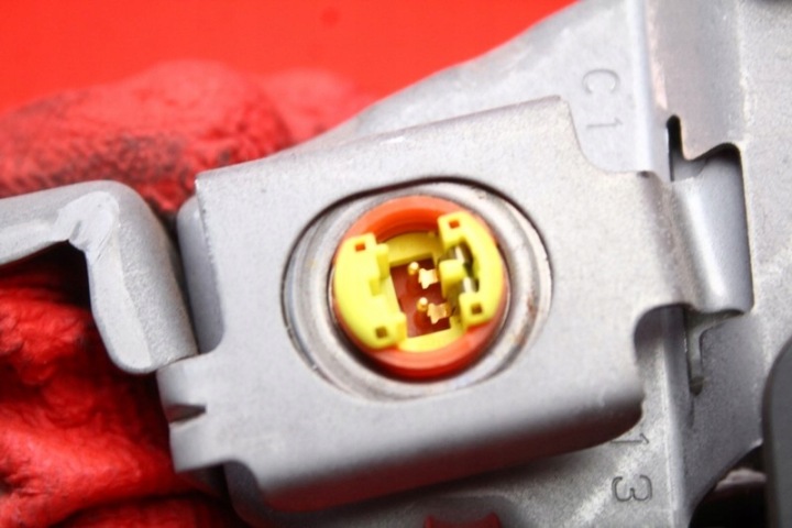 фото №8, Подушка подушка безопасности водителя коленная toyota rav 4 3 iii 05-08