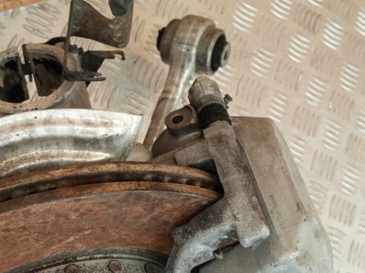 фото №15, Bmw оригинальный номер 6878609 6877143 6877145 3' g20 g21 поворотный кулак рычаг левый перед