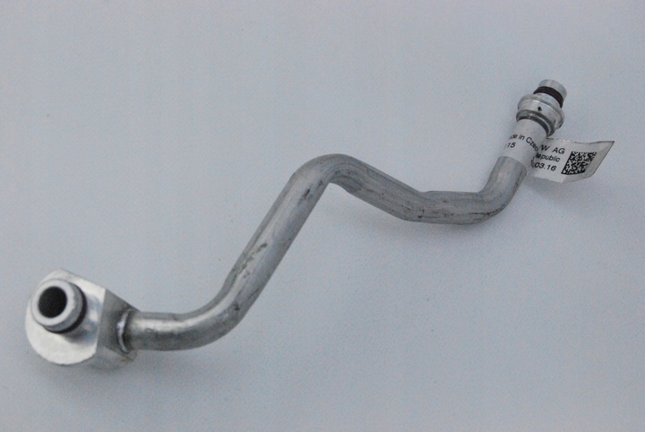 фото №1, Шланг кондиционера audi q7 q8 vw 4m0816725d