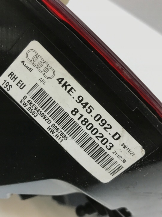 фото №8, Audi 4ke e-tron лампа правий зад задня 4ke945092d