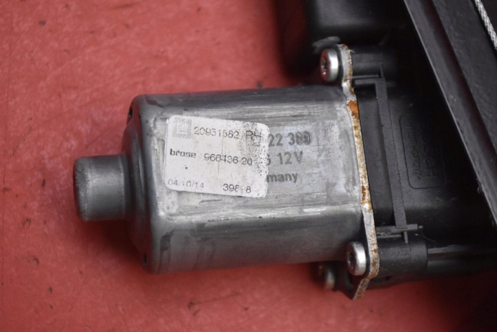 фото №15, Стеклоподъемник правый перед eu 13260138 opel zafira c 12-16