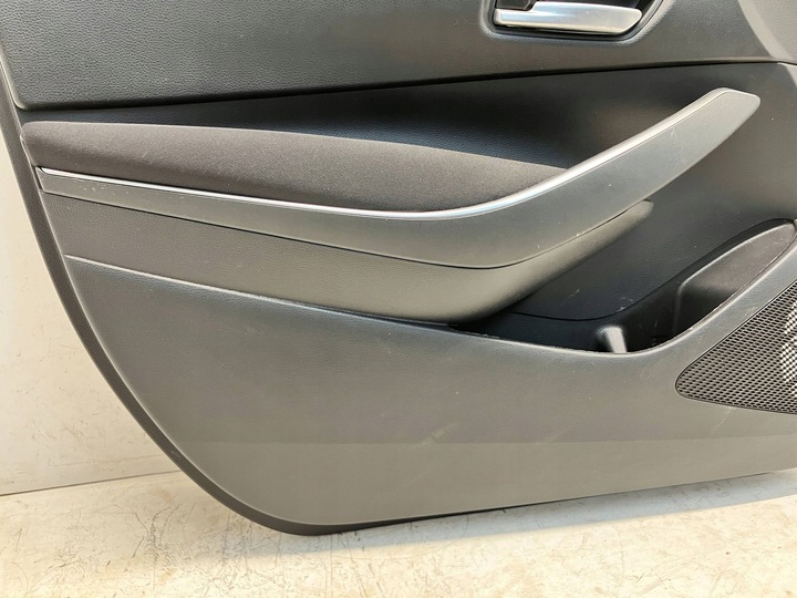 фото №7, Corolla e21 sedan боковина оббивка двері передніх лівий перед матеріал