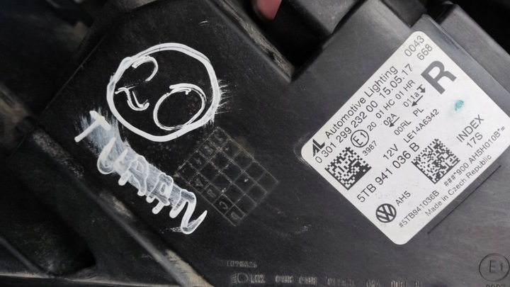 фото №9, Vw touran ii фара правые перед лампа правая