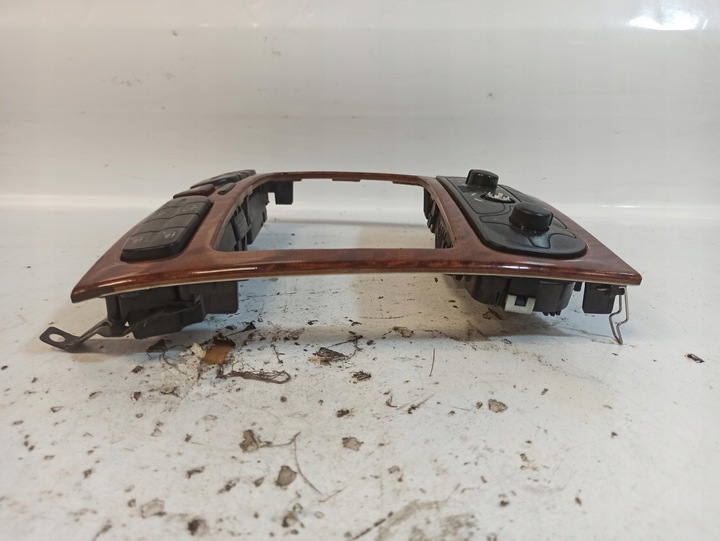 фото №10, Mercedes w203 панель кондиционера воздуховод a2036802539 a2038300785 2038219679