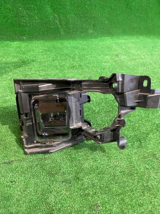 фото №1, Галоген лівий лампа протитуманна ліва lexus rx v 22-