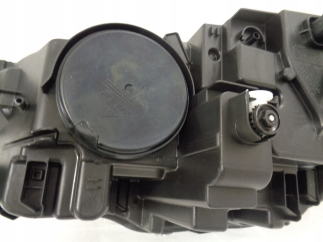 фото №10, Citroen c4 b7 рестайлінг лампа права передня нова