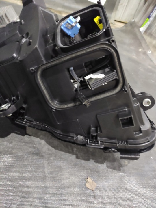 фото №9, Лампа повний led l / p mercedes клас c w205 14-18