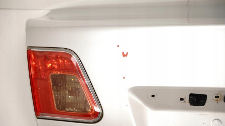 фото №6, Кришка багажника зад toyota avensis t27 09-11r sedan 1f7