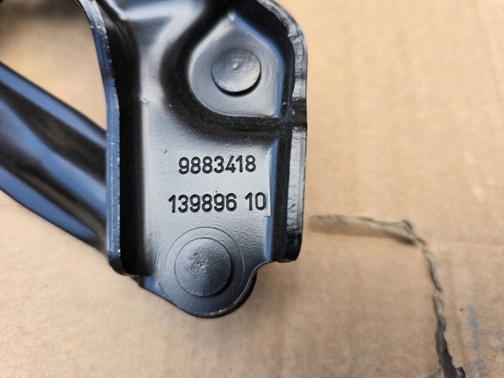 фото №9, Петля капота правое bmw x1 u11 u12 x2 u10 9883418 новый оригинал