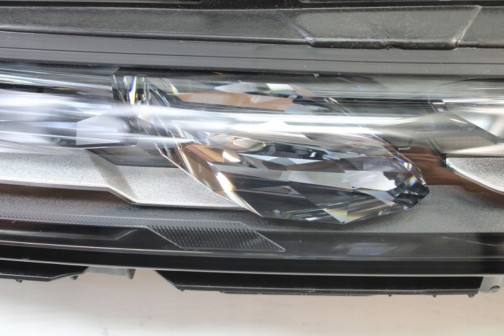 фото №11, Bmw 7 g70 перед лампи crystal 9879935 9879936 10 63 11 5a5f5c3 5a5f5c4 лампа