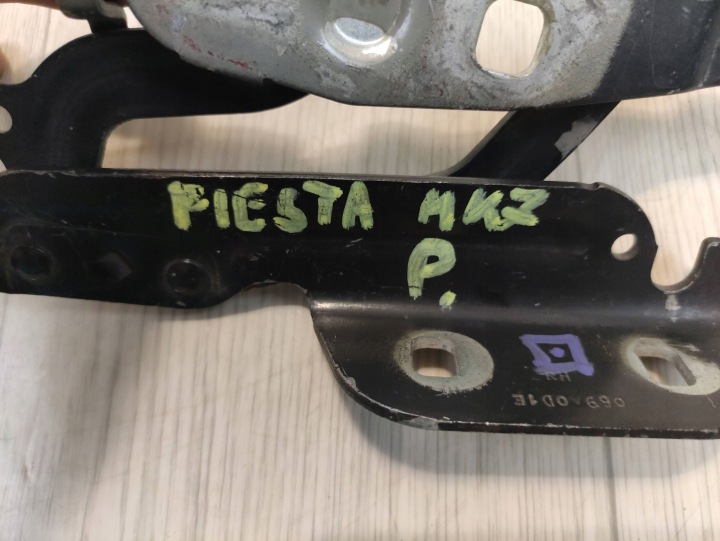 фото №7, Ford fiesta mk7 петля капота кришки двигуна ліві перед 8a61168000ad